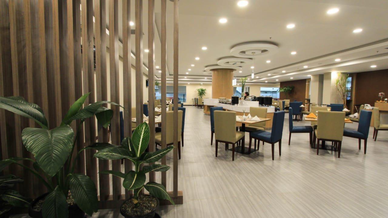 Anara Sky Kualanamu Hotel Medan Extérieur photo