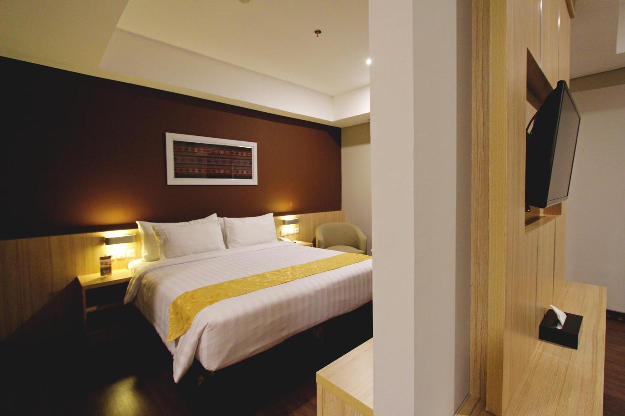 Anara Sky Kualanamu Hotel Medan Extérieur photo