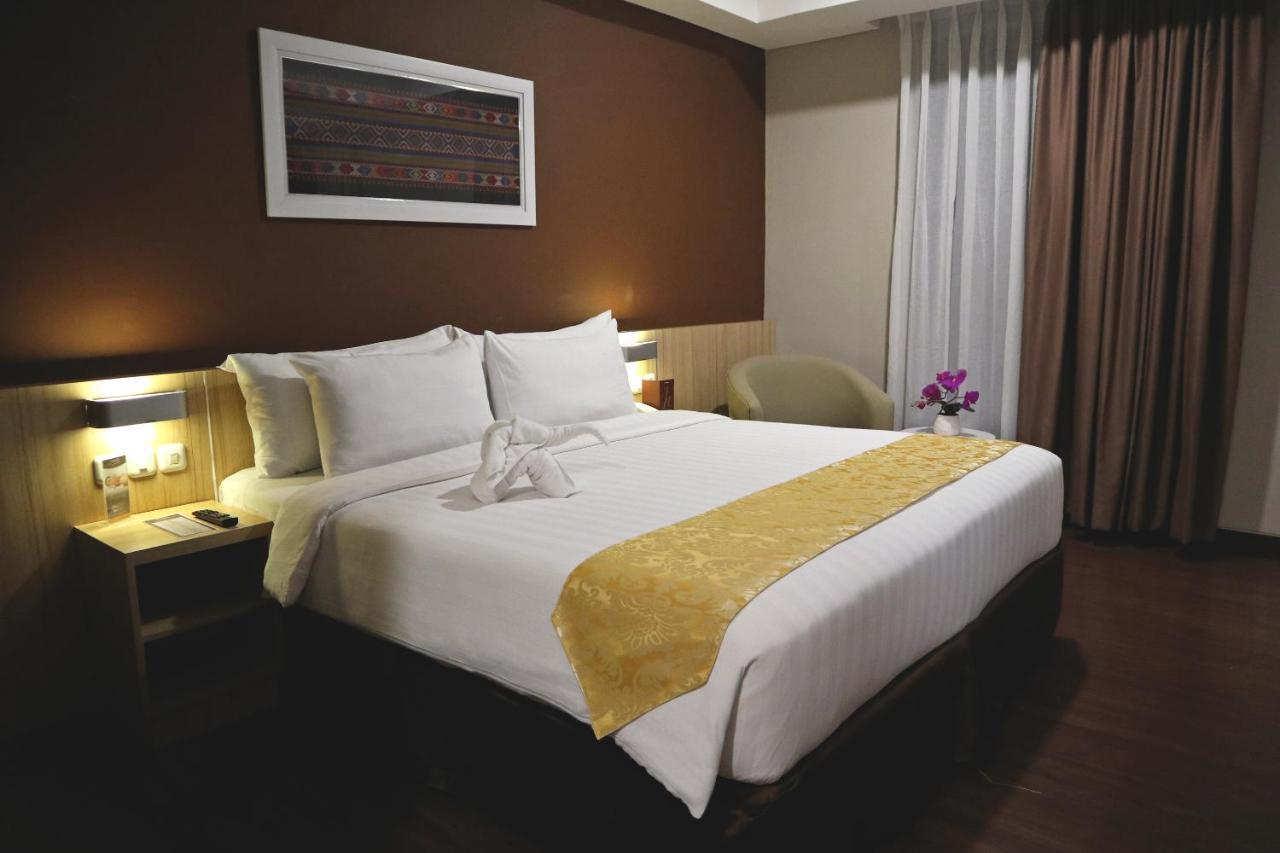 Anara Sky Kualanamu Hotel Medan Extérieur photo